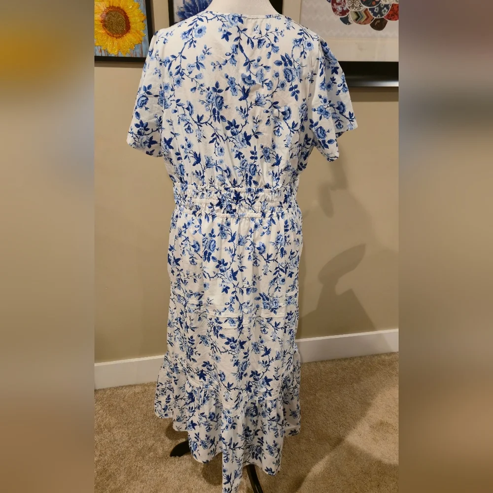 Floral Blue and White 100% Cotton Maxi Dress With Ruffle Hem - Picture 2 of 6